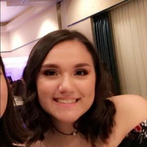 Meet your Posher, Jasmin